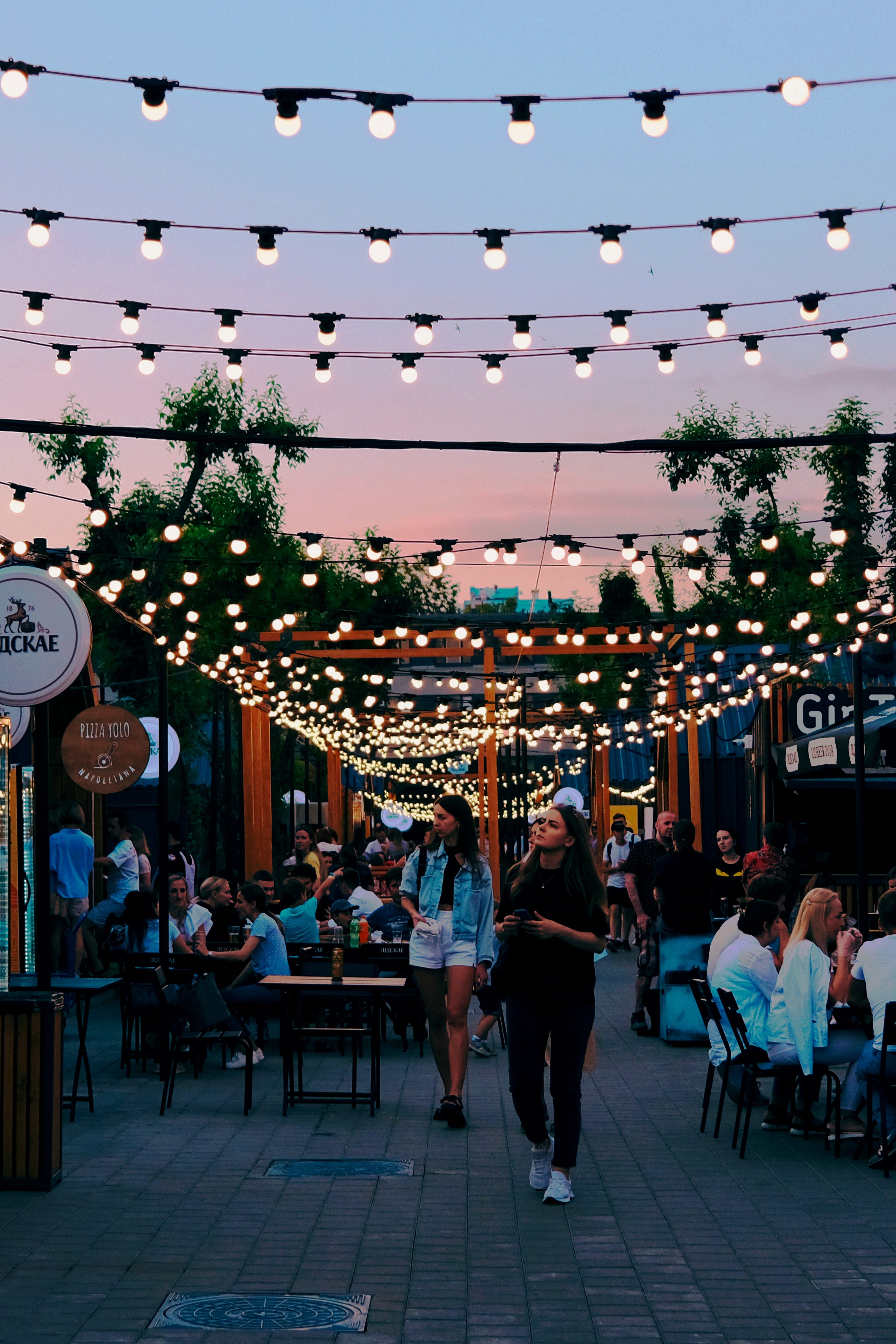 Food court